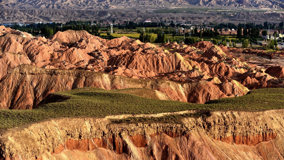 丹霞地貌“七彩仙缘”（01）