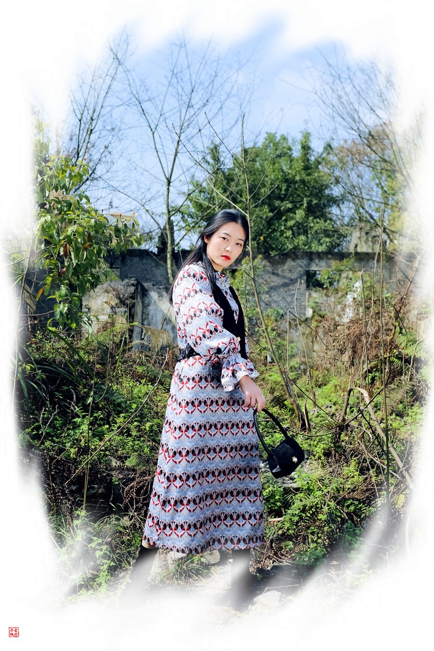 #大拜年# 虎年带个美女给您拜年！(2)