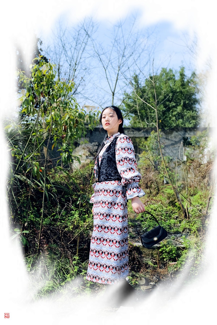 #大拜年# 虎年带个美女给您拜年！(2)