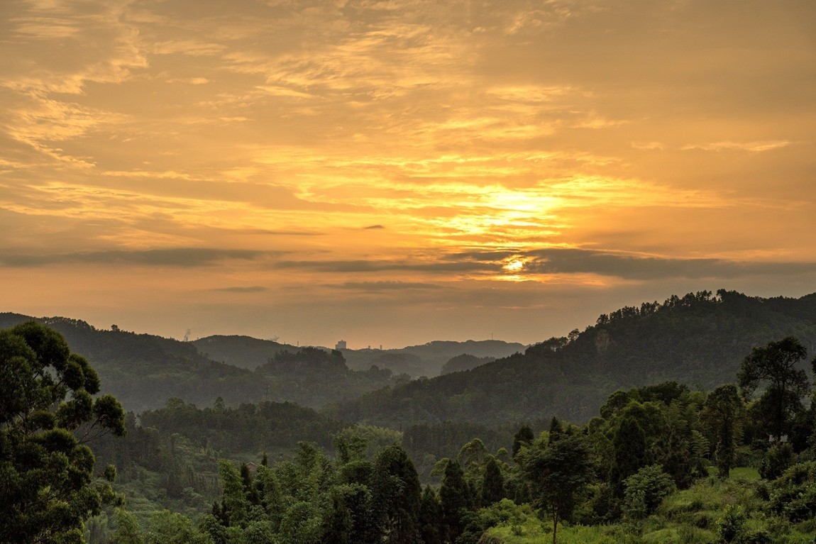 四川威远骑龙坳---晚霞