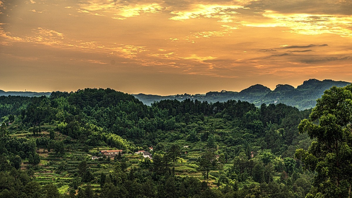 四川威远骑龙坳---晚霞