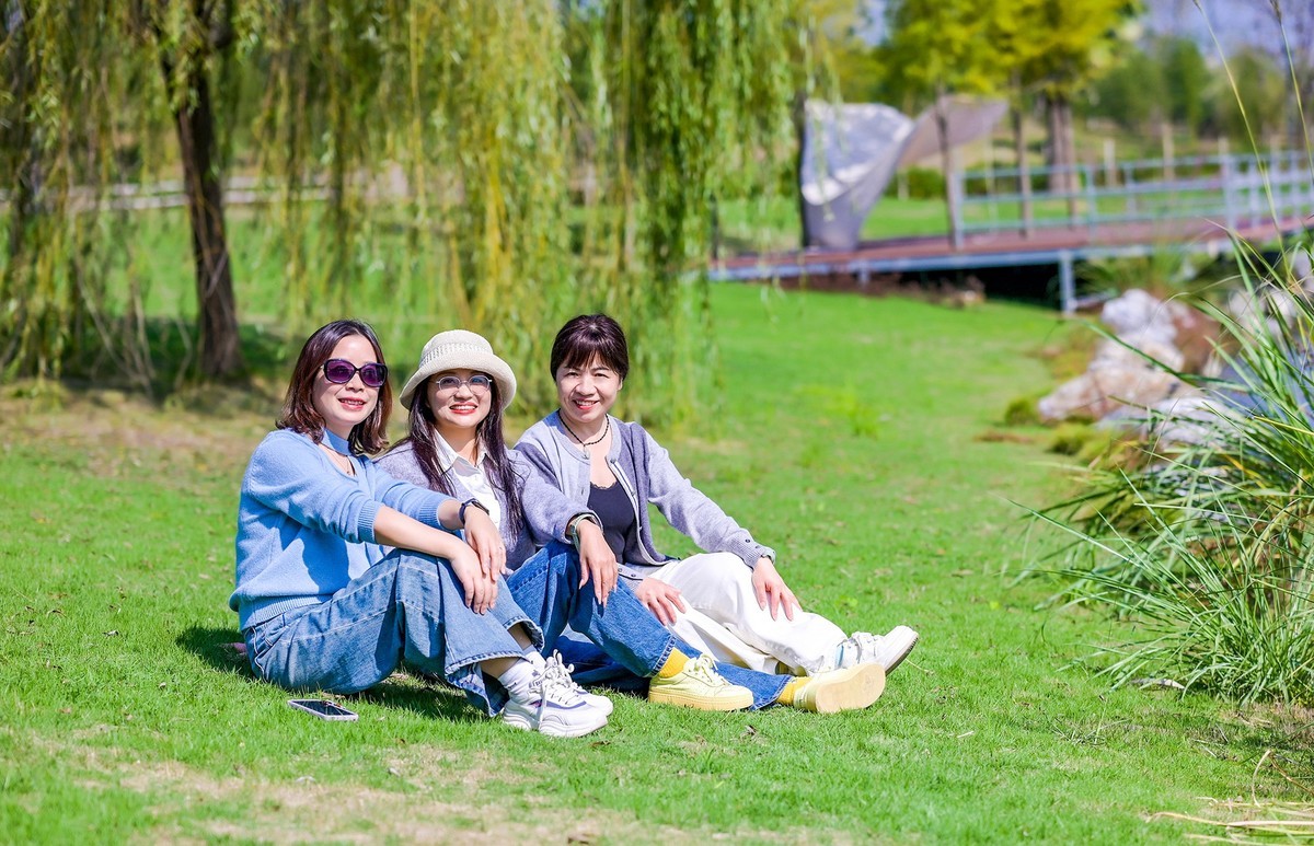 三个女人一台戏