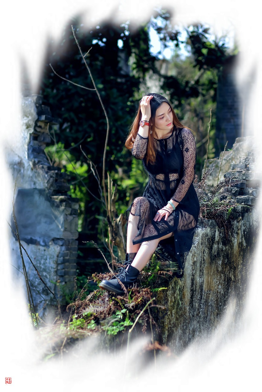 #大拜年#虎年第一帖，带个美女给您拜年！