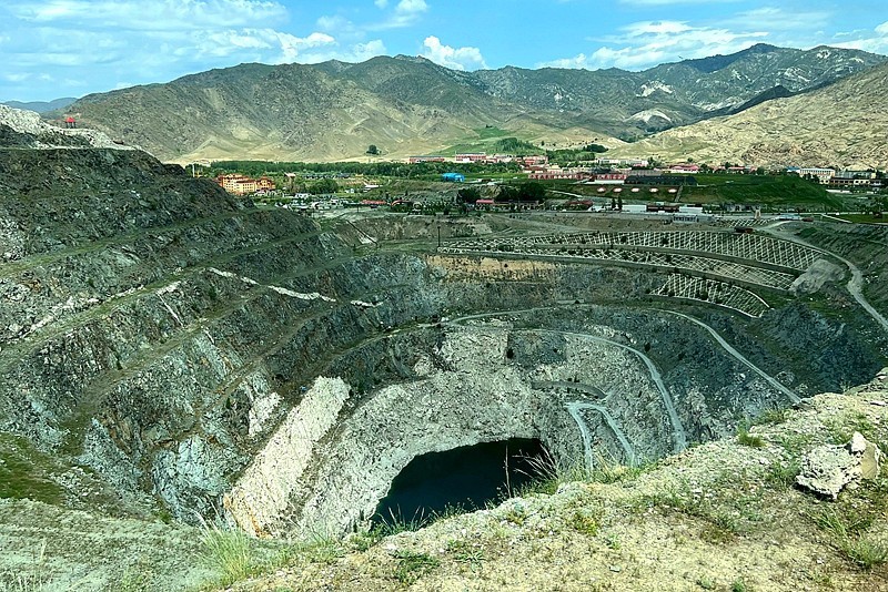 《不老松：纪实摄影》手机片：甘肃、新疆游！ (12)可可托海(9)稀有金属矿山公园！