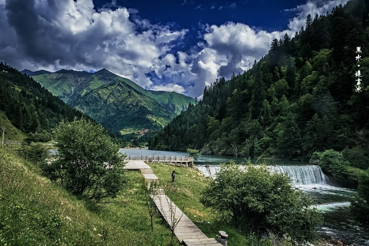 阿坝黑水 · 达古冰川