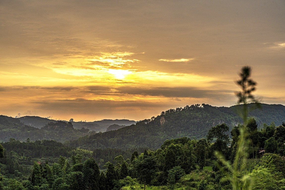 四川威远骑龙坳---晚霞