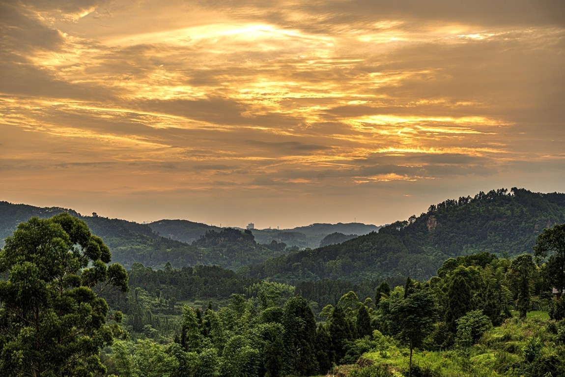 四川威远骑龙坳---晚霞