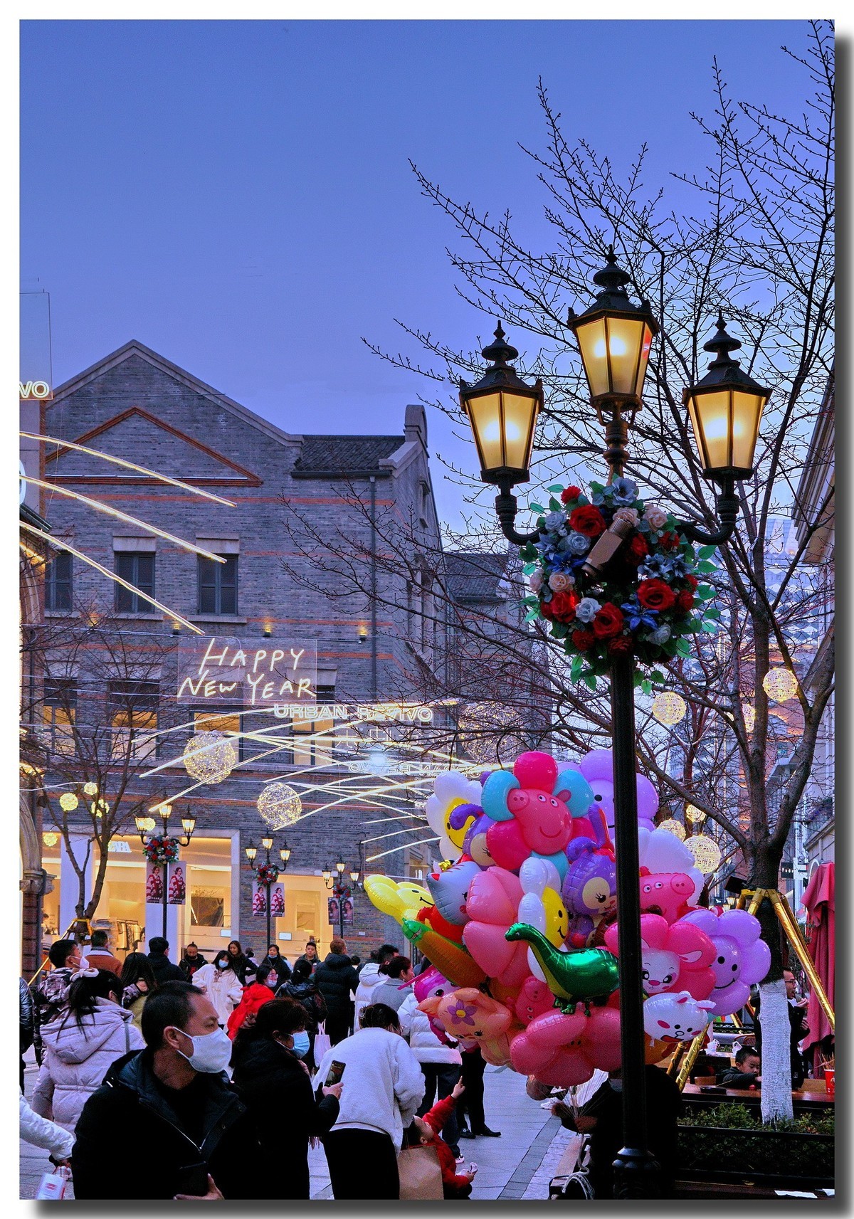 #2023 不一样的春节#  大年初六的汉街