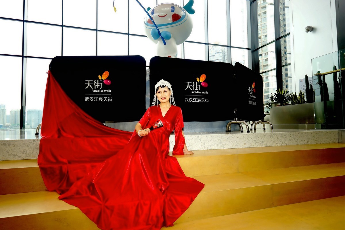 天街商场的美女！