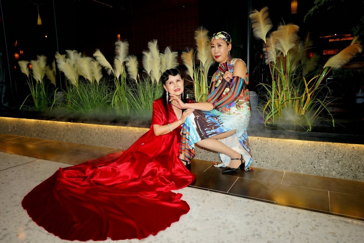 天街商场的美女！