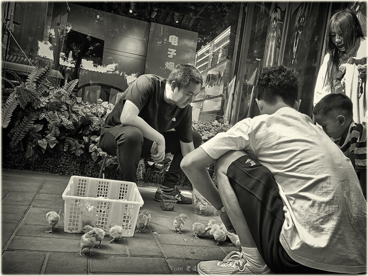 黑白片·街頭百態！