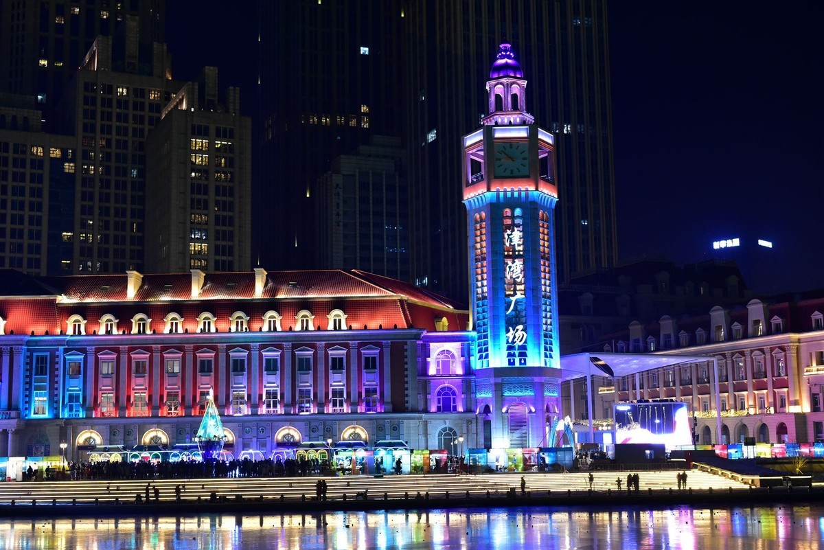 圣诞平安夜的津湾广场