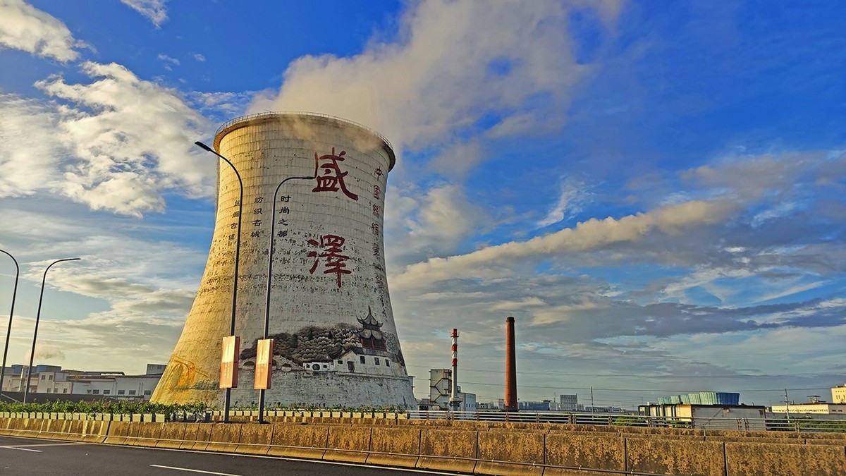 台风过后天气晴朗。