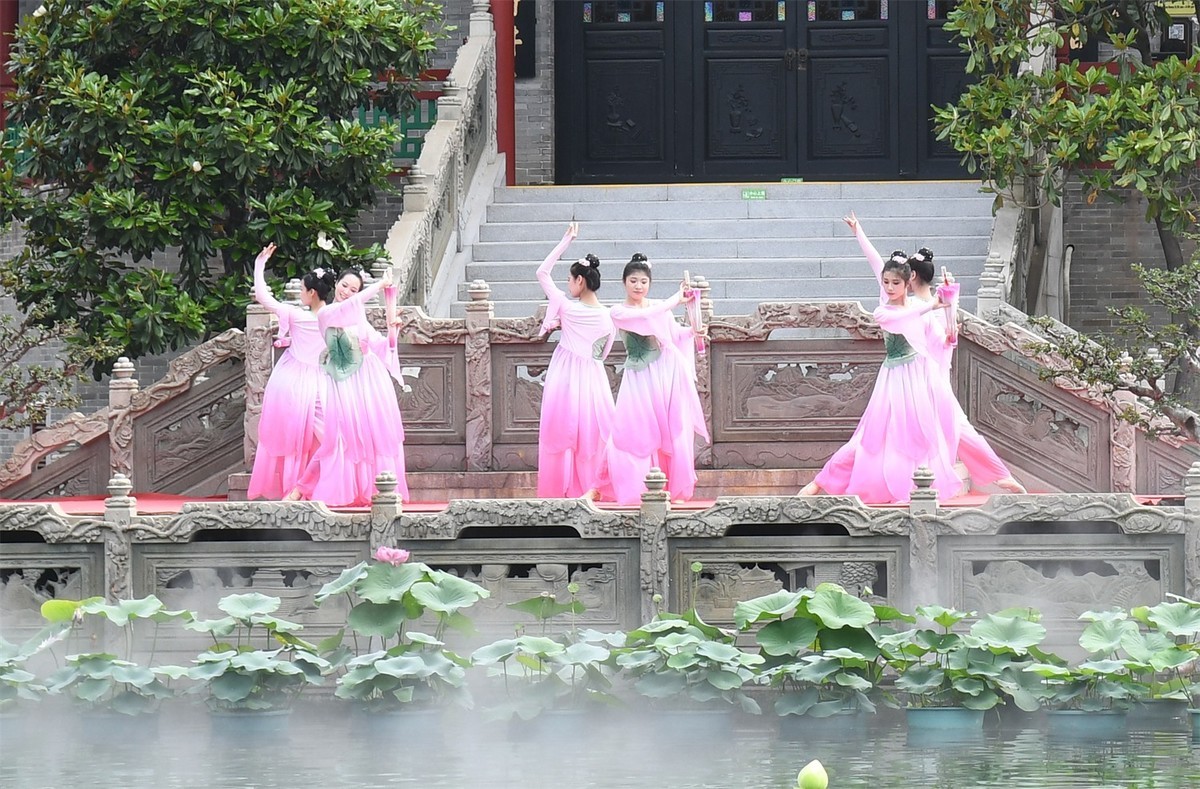 轻歌曼舞（二）