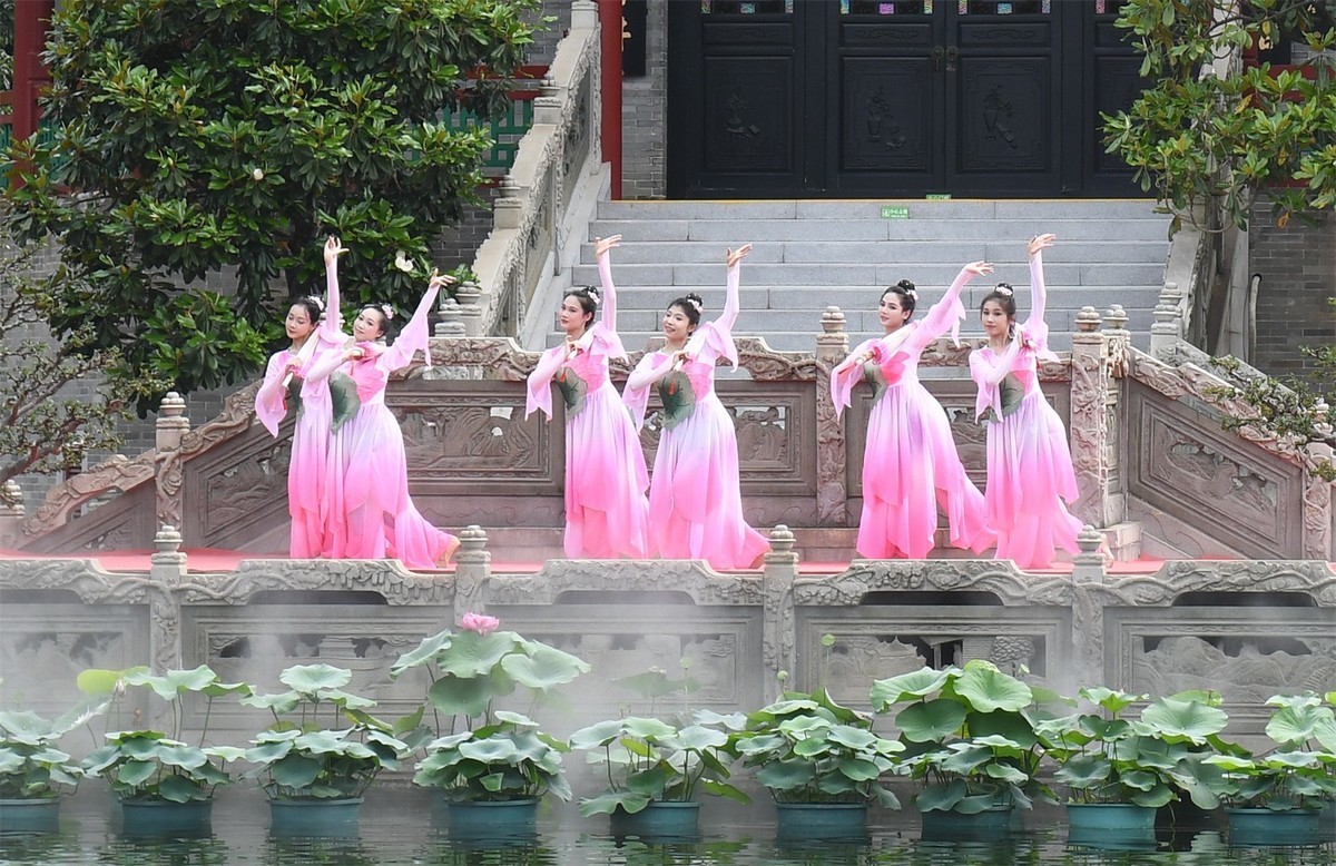 轻歌曼舞（二）