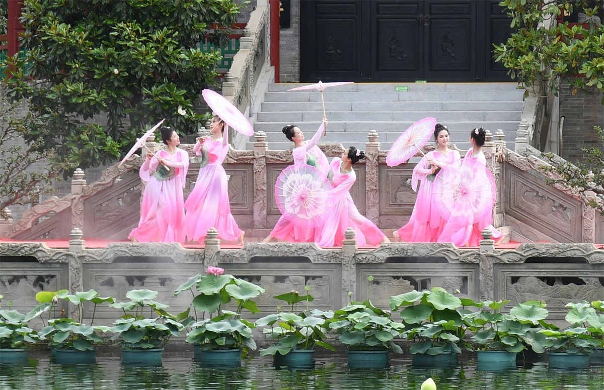 轻歌曼舞（二）