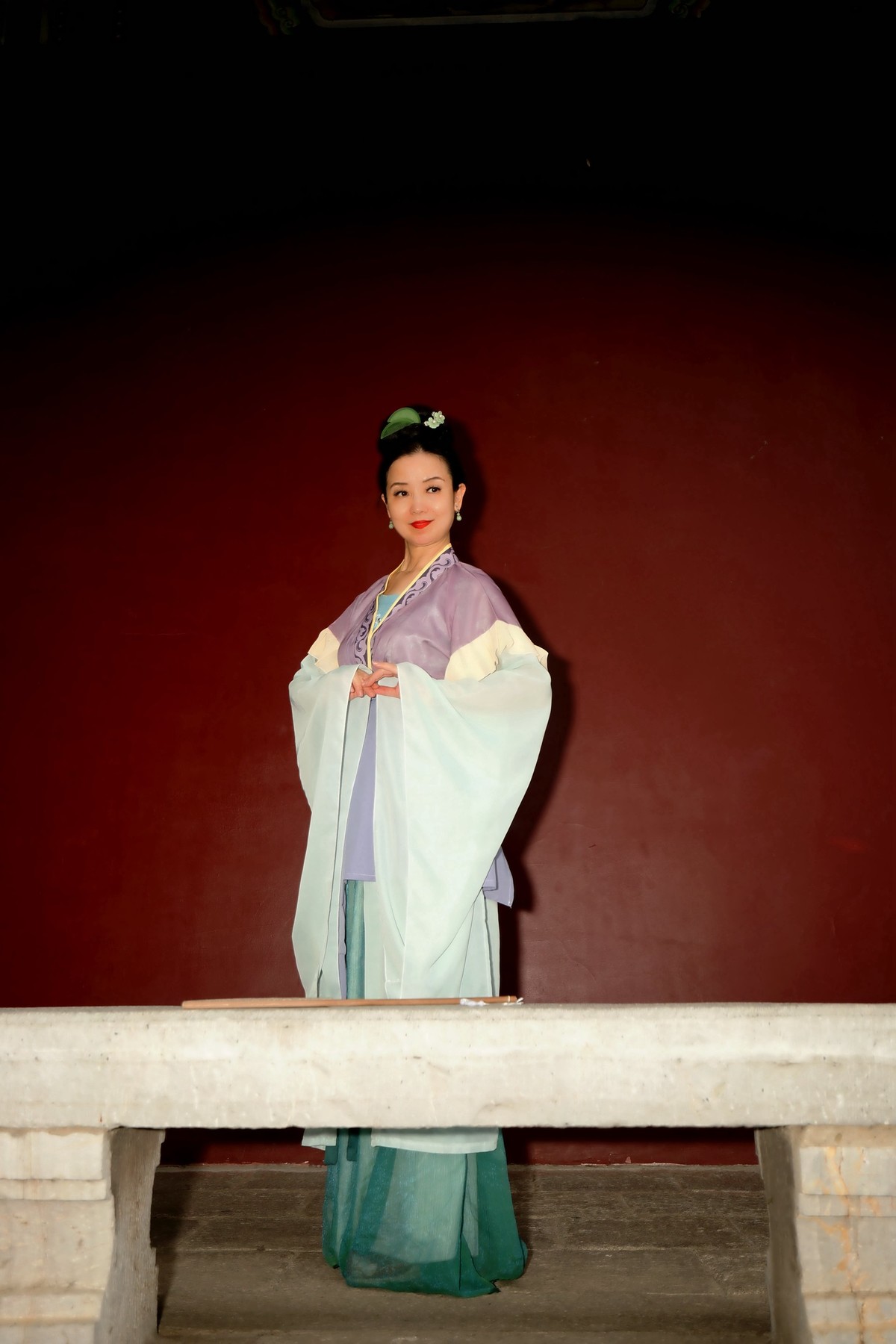 晴川阁的美女！