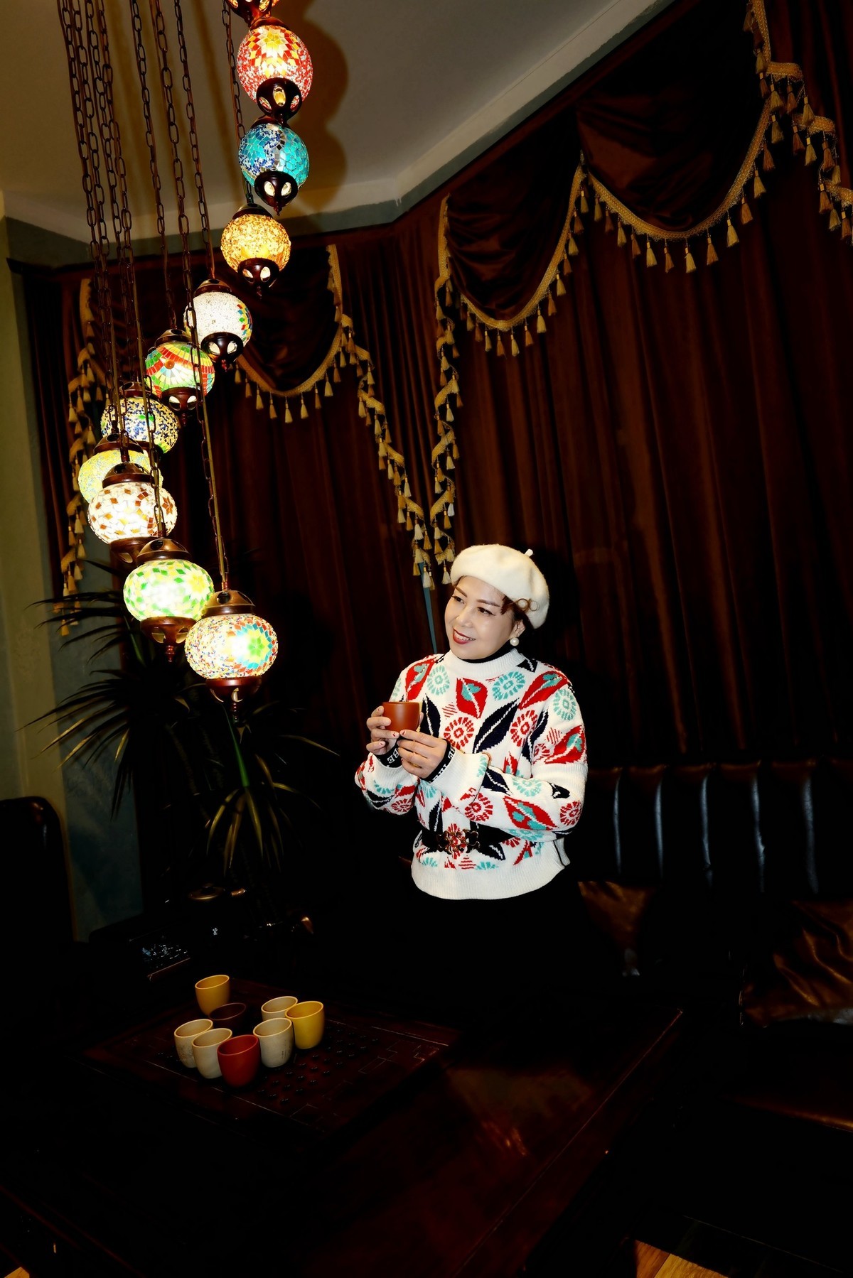 2025平安夜荟聚在{老汉口吴公馆｝的美女