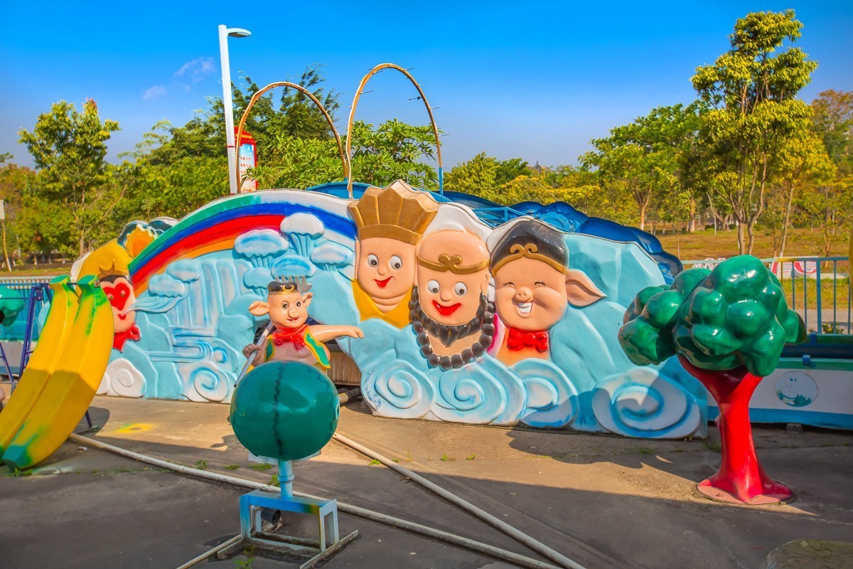 2025-04-11云南瑞丽弄莫湖公园（一)