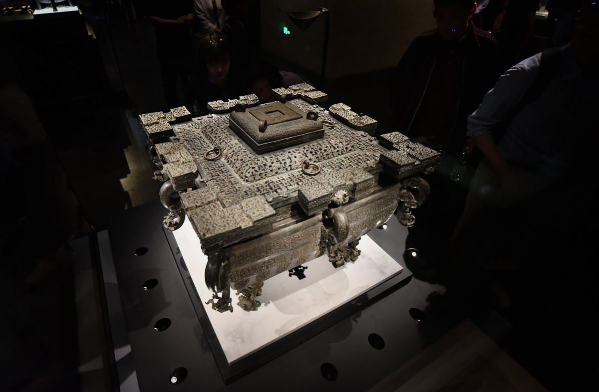 参观湖北省博物馆所拍