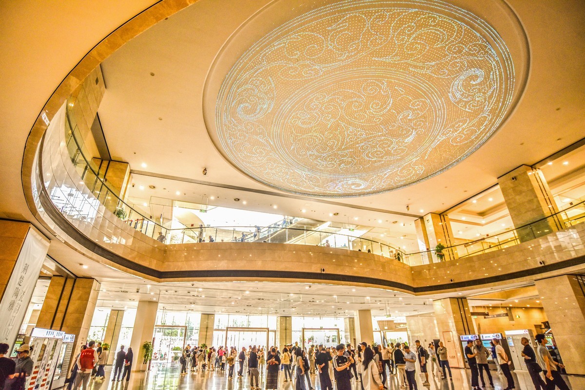 参观湖北省博物馆所拍