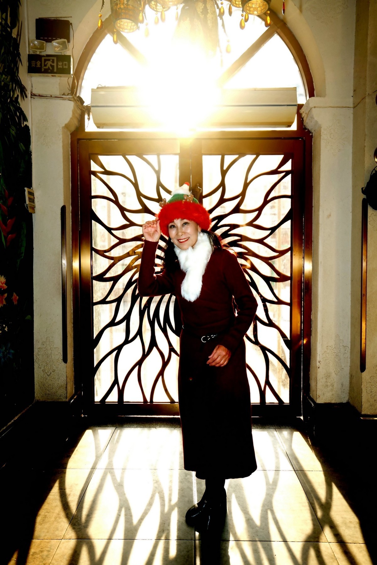 2025平安夜荟聚在{老汉口吴公馆｝的美女