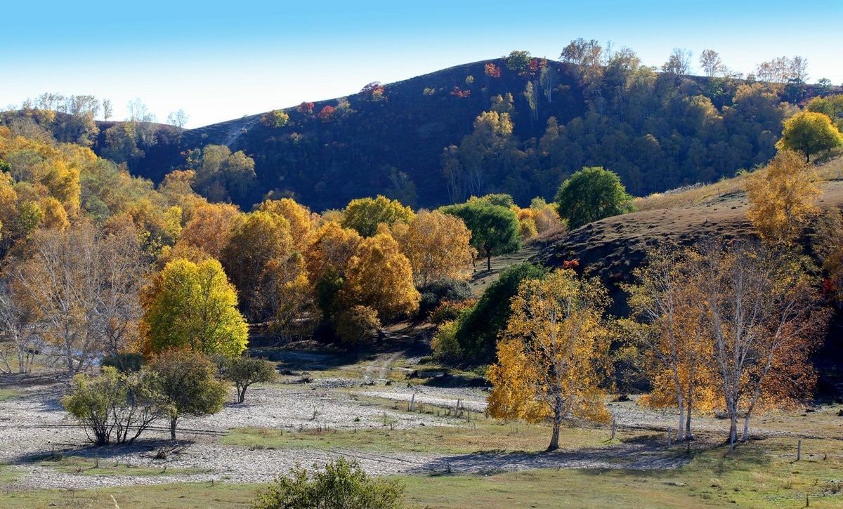 内蒙乌兰布统坝上盘龙大峡谷（一）