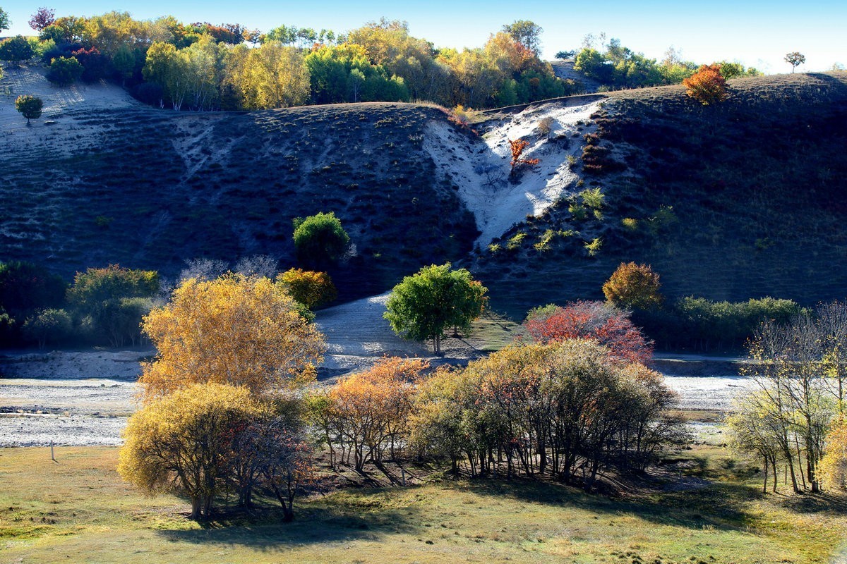 内蒙乌兰布统坝上盘龙大峡谷（一）