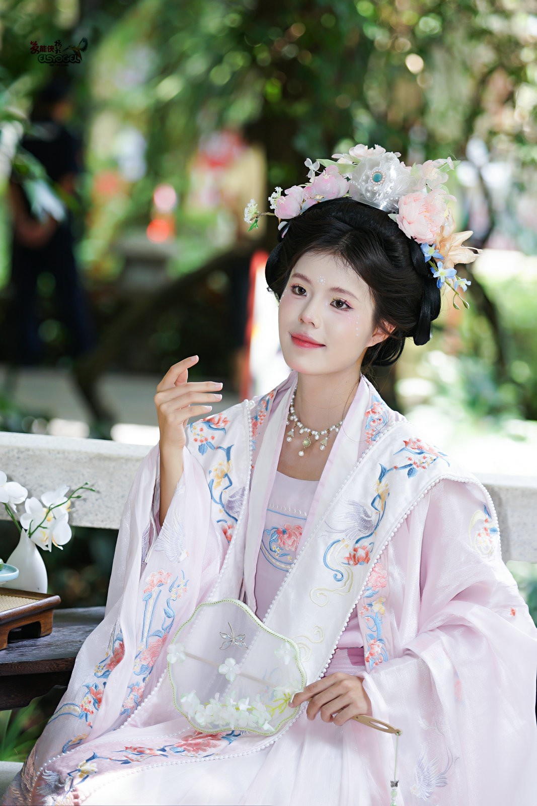 【兰缘倩影】---小菲