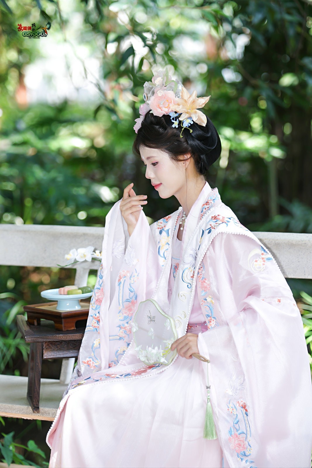 【兰缘倩影】---小菲