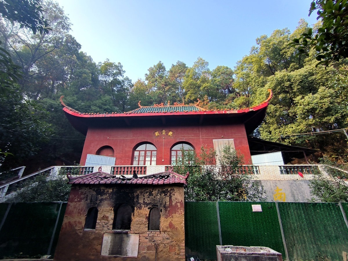 漫步星城 走街串巷（526）清泉古寺