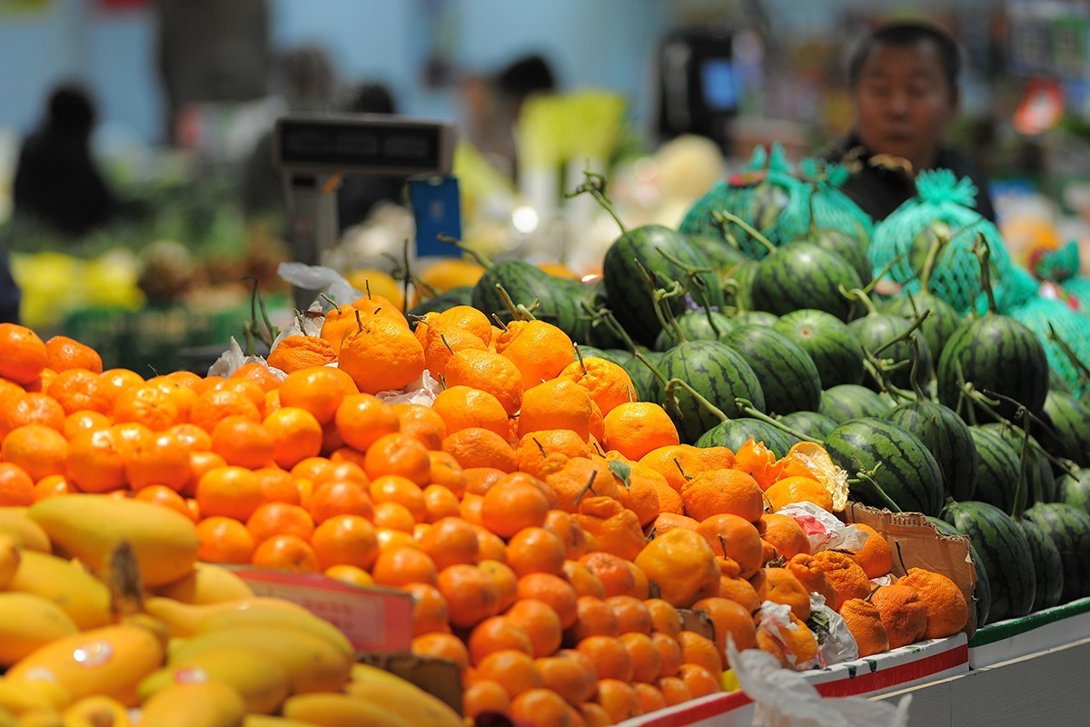 第一次试用180mm f/2.8D镜头