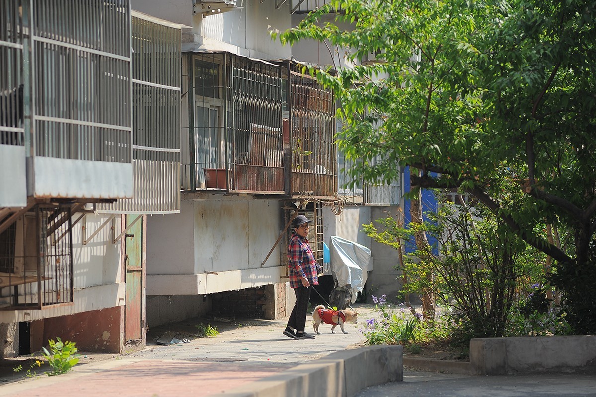 第一次试用180mm f/2.8D镜头