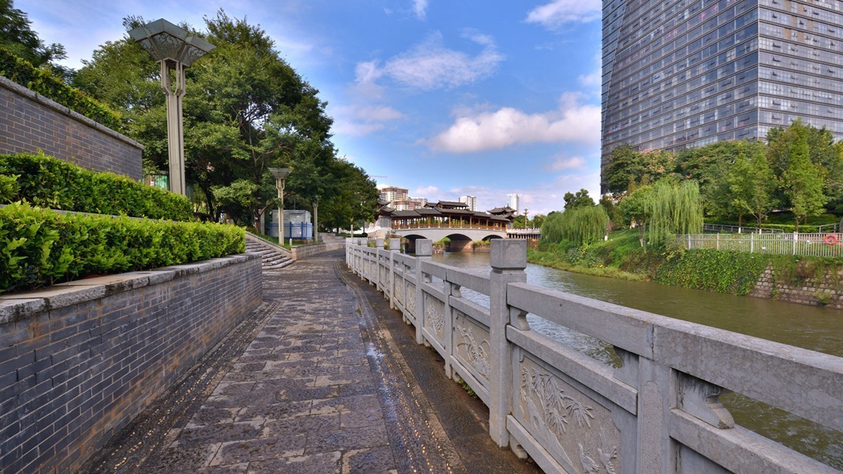 安宁市城中小河