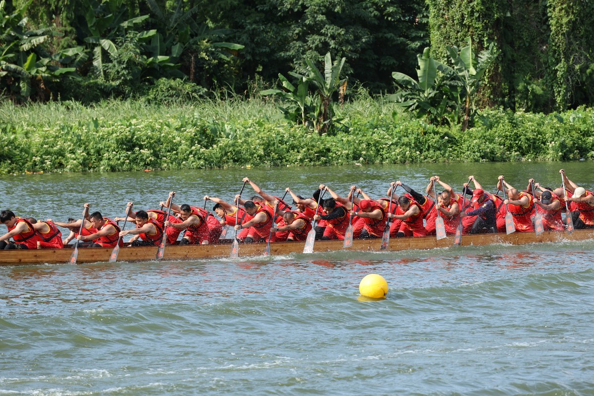2024佛山大沥雅瑶龙舟赛