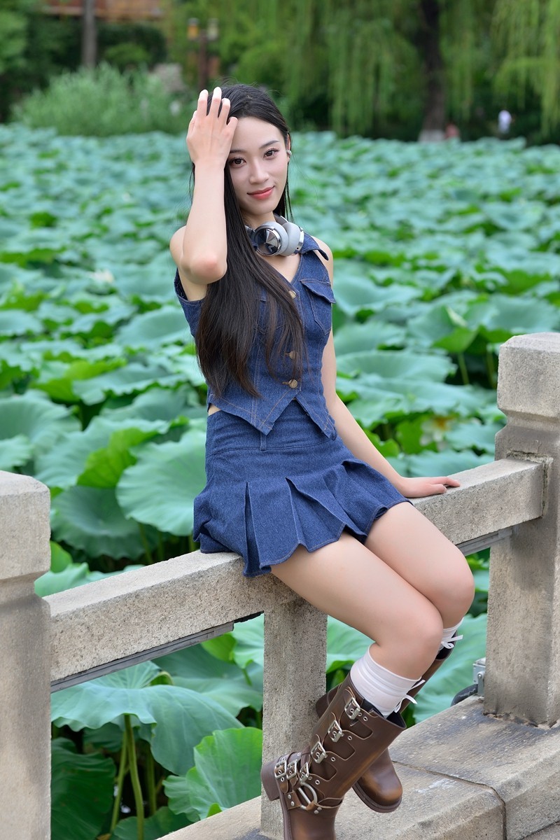 【视觉光影】 明 湖 人 像 （4）