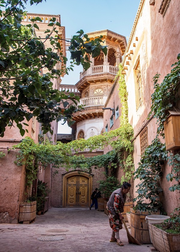 新疆行游--漫游喀什古城【18】上学去