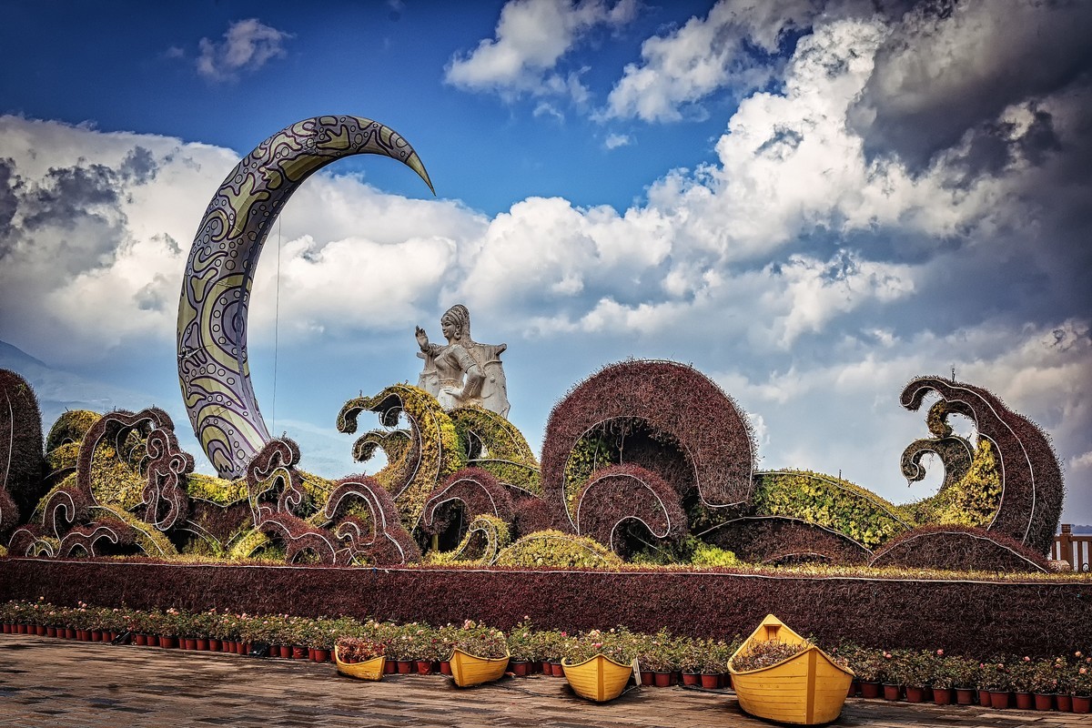 昨日又到大理，今日重游三塔