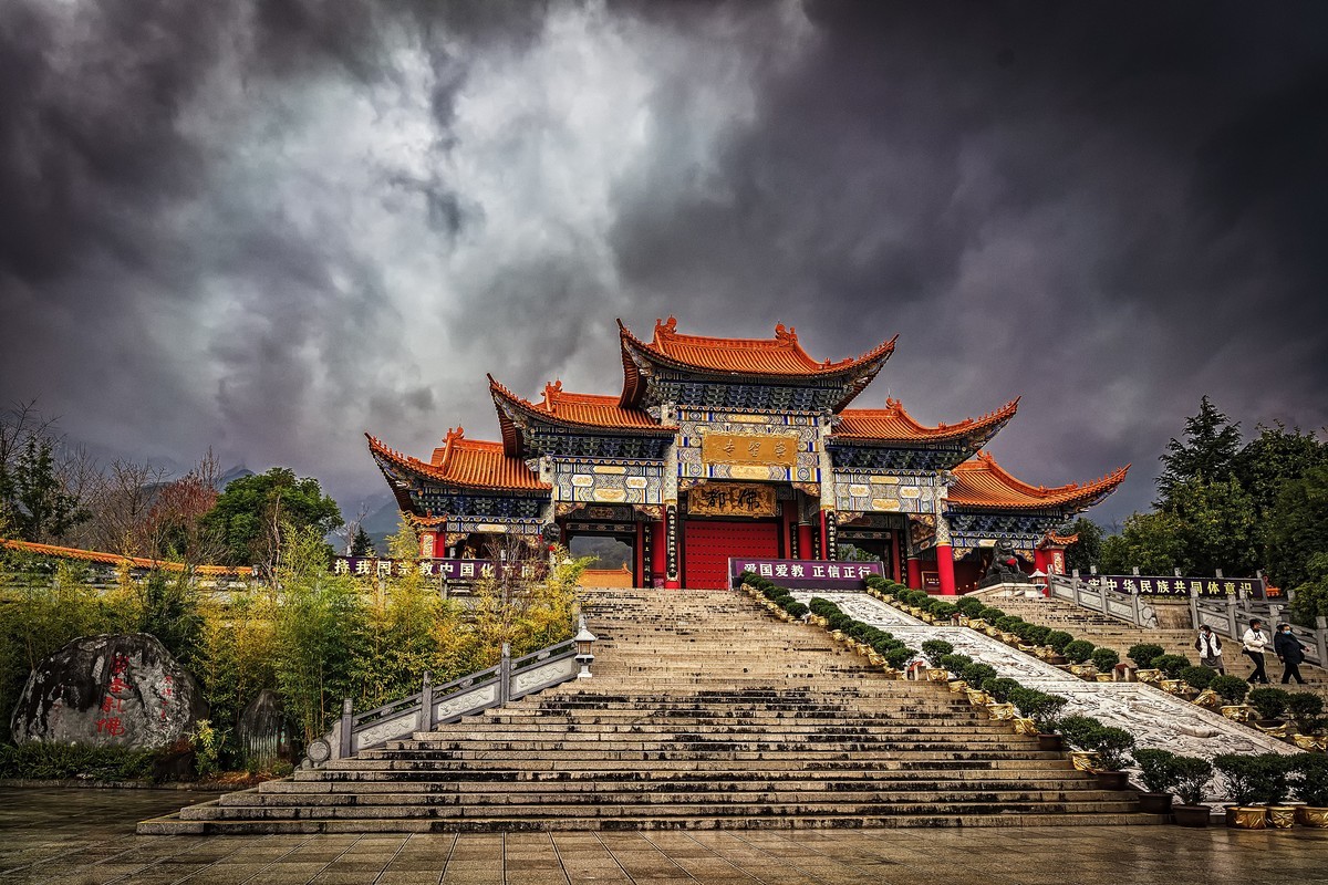 昨日又到大理，今日重游三塔