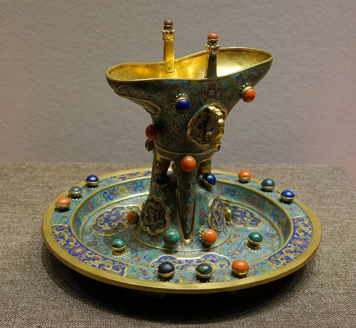 新疆博物馆展品之（二）：故宫宫廷珐琅器精品展