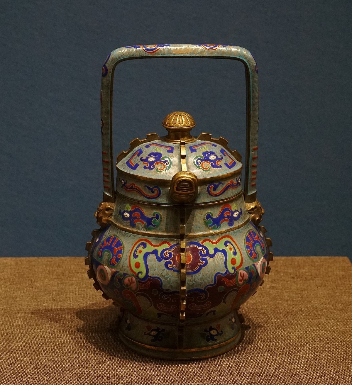 新疆博物馆展品之（二）：故宫宫廷珐琅器精品展