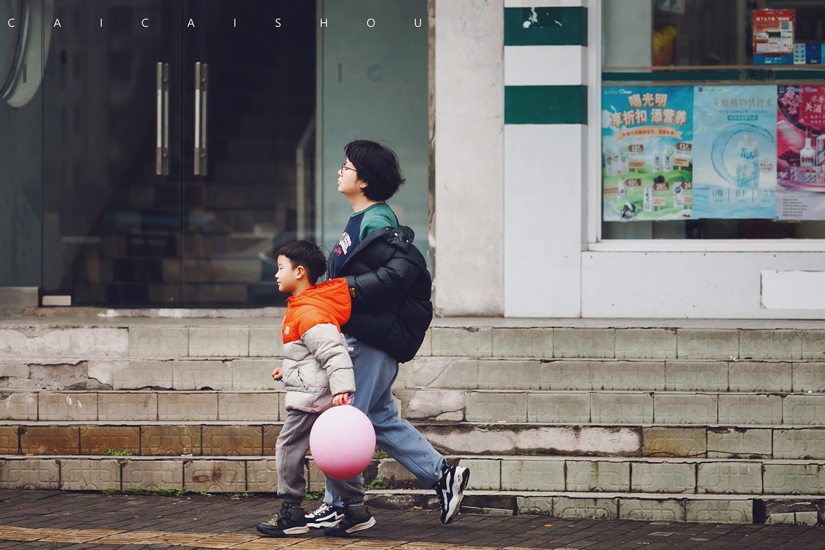 【菜々手摄影】魔都雨后街拍