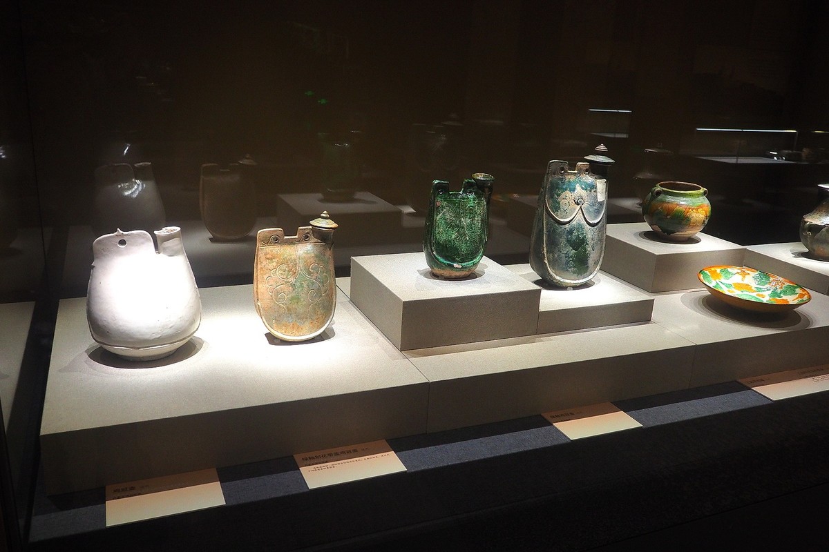 《长城两边是故乡—冀蒙古代文物精品展》下