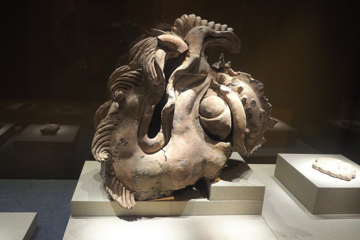 《长城两边是故乡—冀蒙古代文物精品展》下