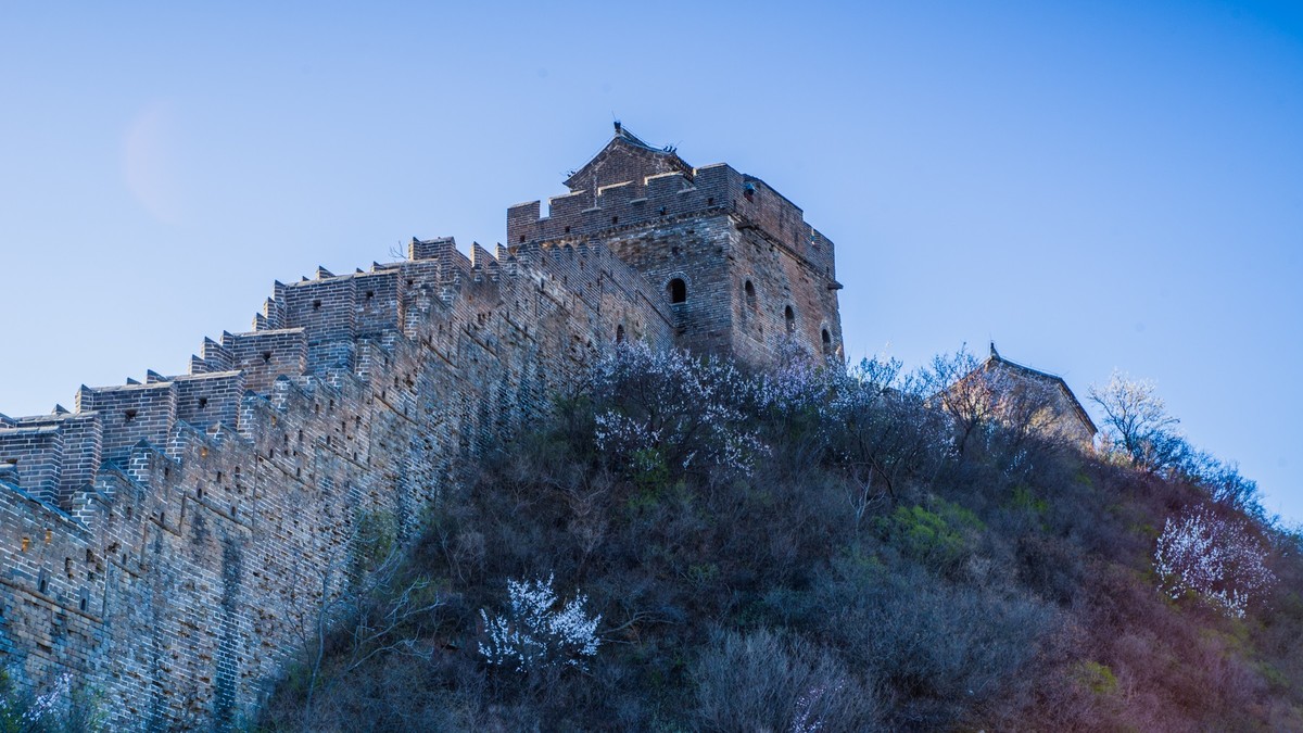 金山岭长城春色（九）------从将军楼到砖垛口