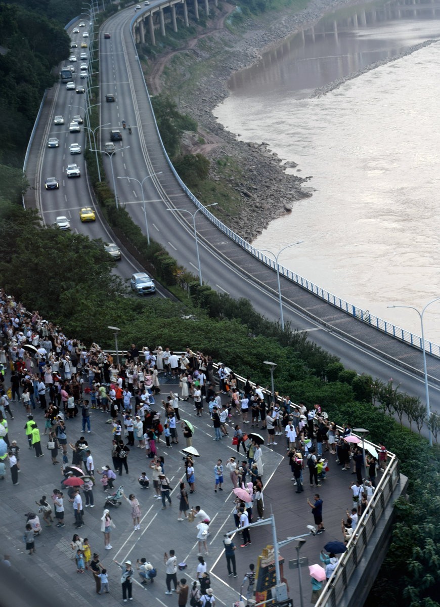 2023夏 黔赣鄂渝川（60）网红之地李子坝