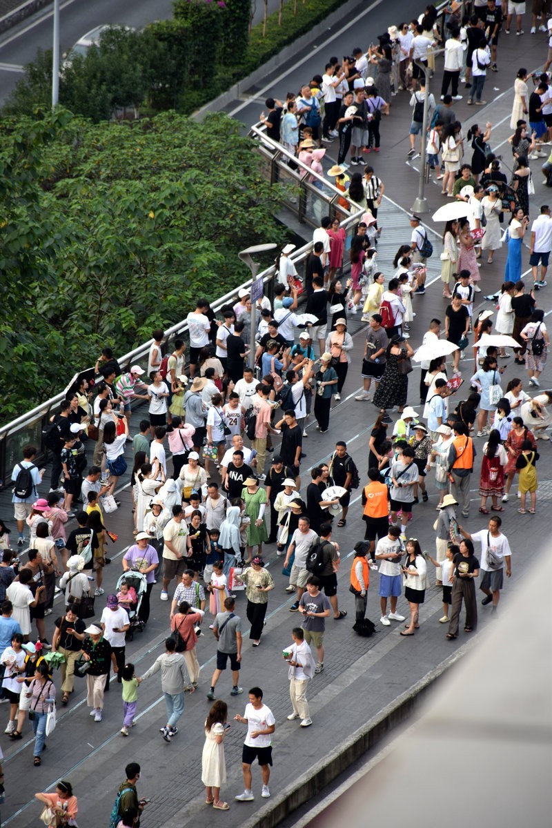 2023夏 黔赣鄂渝川（60）网红之地李子坝