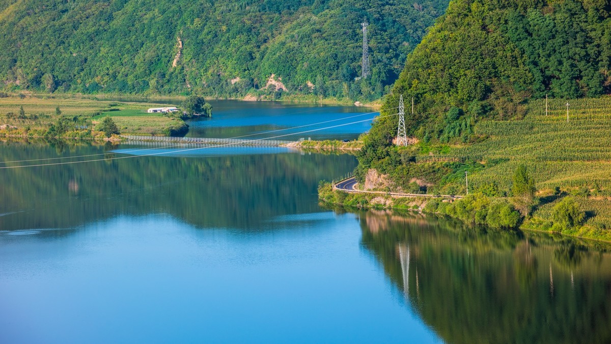 秀美山村米仓沟
