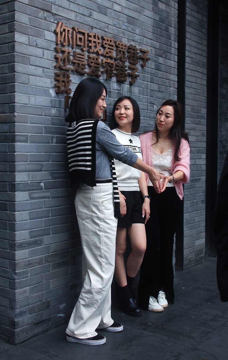 成都老巷子扫街抓怕片，还有几张刚买的手机实验片！