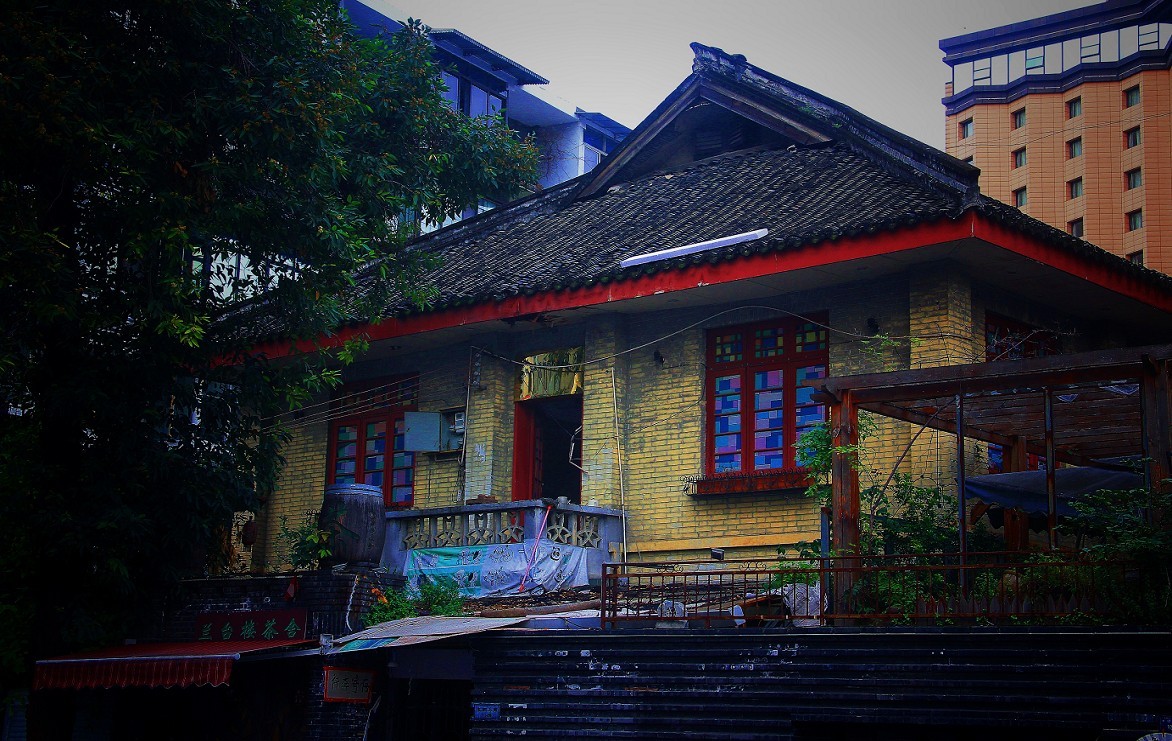 成都老巷子扫街抓怕片，还有几张刚买的手机实验片！